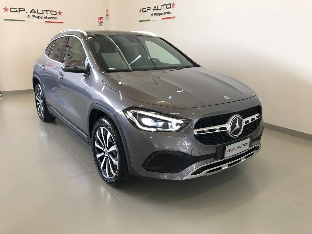 Mercedes-Benz GLA 200 d Automatic Sport Plus + Tetto