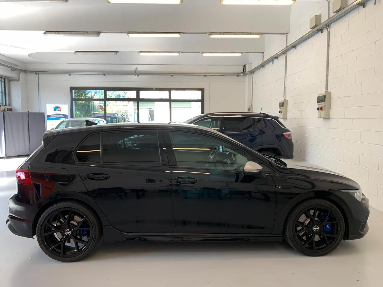 Volkswagen Golf 2.0 TSI DSG 4Motion R