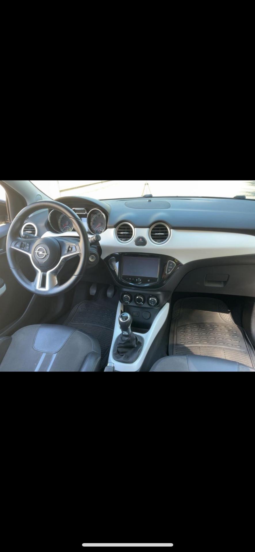 Opel Adam 1.4 87 CV GPL Tech Slam