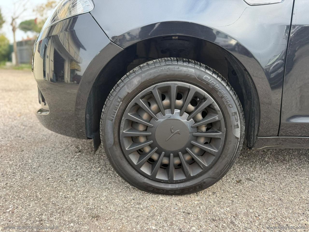 LANCIA Ypsilon 1.0 FireFly 5p.S&S Hyb. ECOCHIC HYBRID