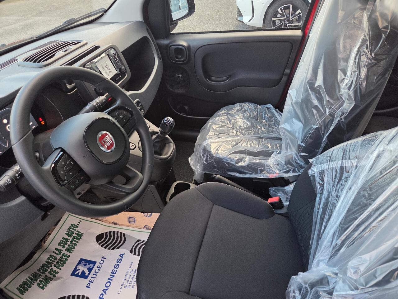 Fiat Panda KM/0 HYBRID 5 POSTI, SENSORI DI PARK, NESSUN OBBLIGO FINANZIARIO !!