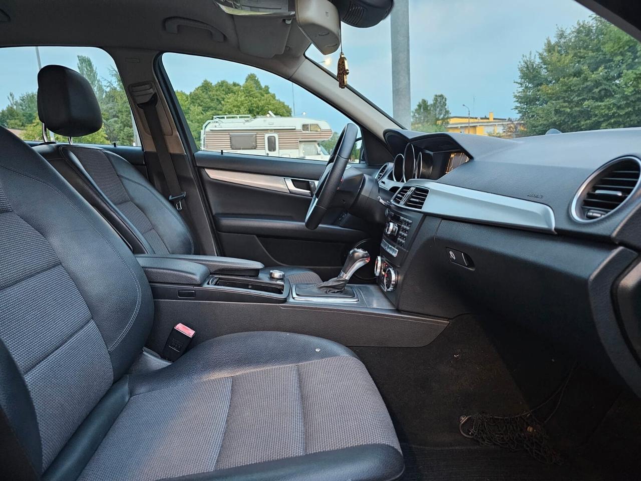 Mercedes-benz C 200 CDI 136cv Avantgarde*AMG*Pelle*Navi*Bi-Xeno*18*