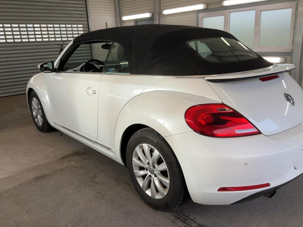 Volkswagen Maggiolino Cabrio 1.6 TDI Design