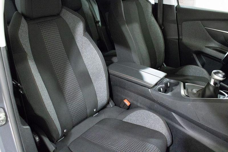Peugeot 3008 BlueHDi 130cv S&S Business