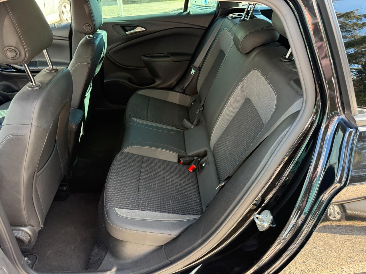 Opel Astra 1.5 CDTI 122 CV Business Elegegance AUTOMATICA