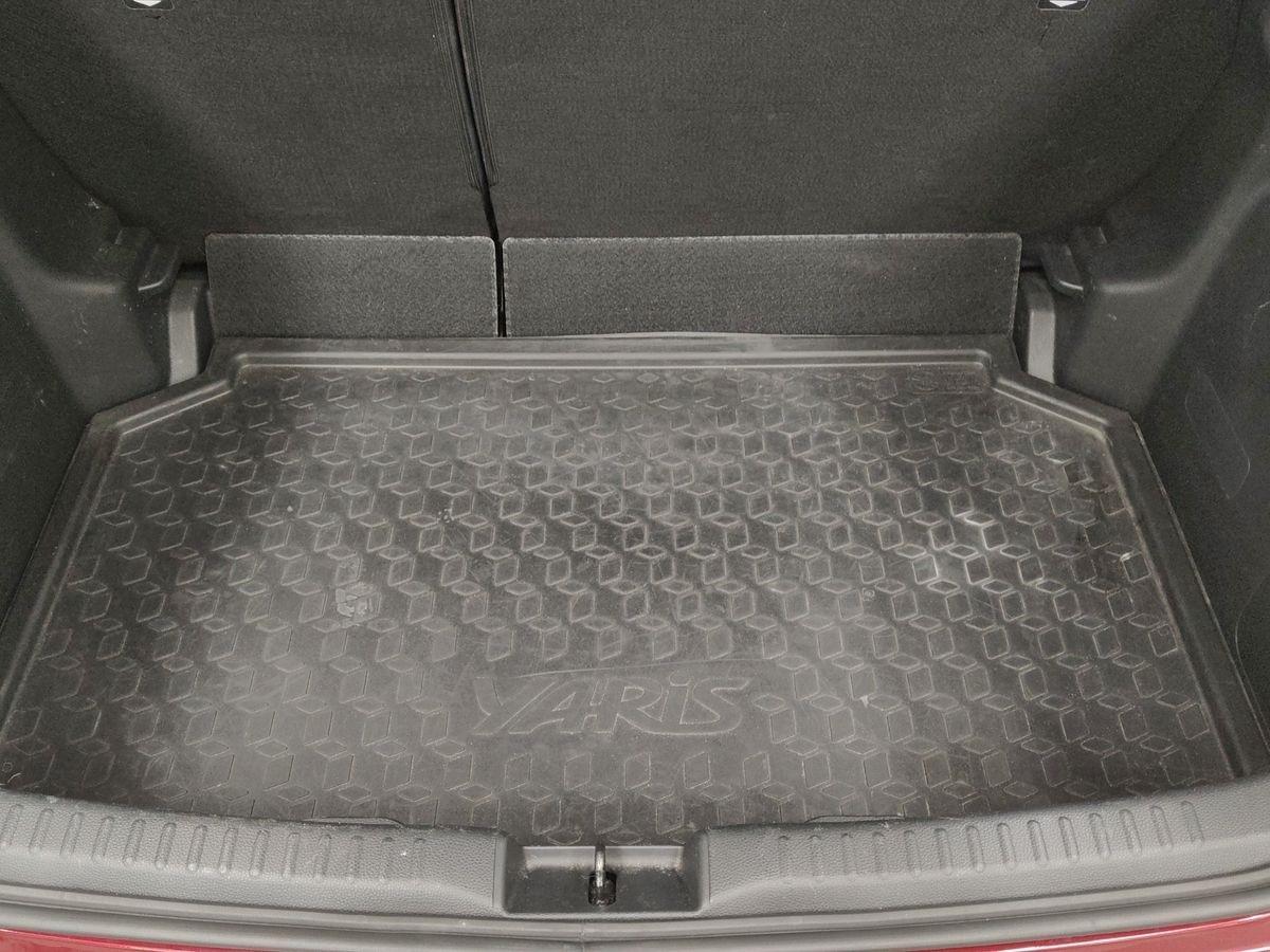 TOYOTA Yaris IV 2020 - Yaris 1.5h Style