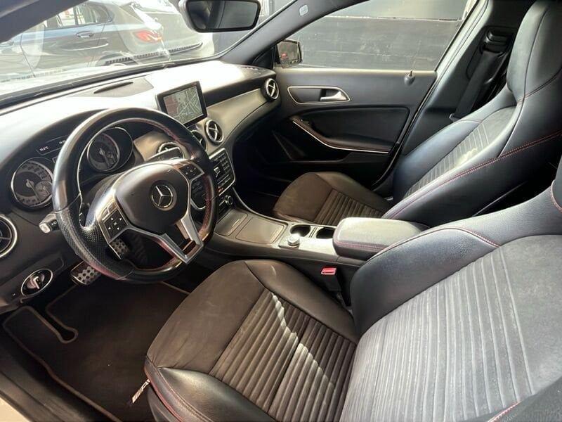 Mercedes-Benz GLA 200 CDI AUTOMATIC Premium