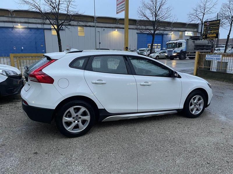 Volvo V40 Cross Country V40 Cross Country D2 Powershift Momentum