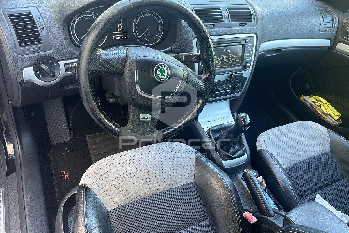 SKODA Octavia 2.0 TDI CR F.AP. Wagon RS