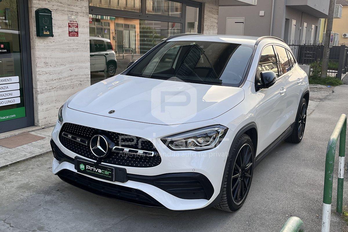 MERCEDES GLA 200 d Automatic Premium