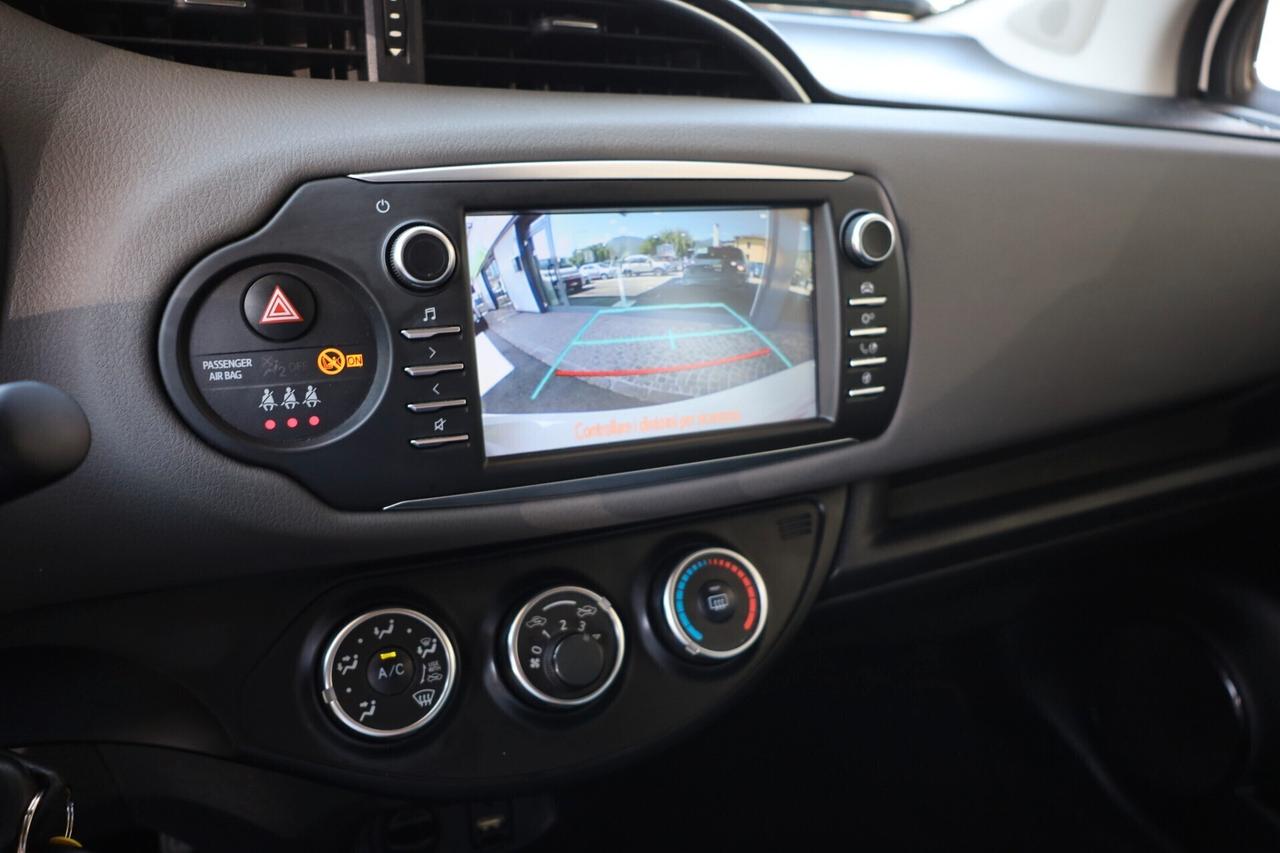 TOYOTA YARIS 1.0 5 PORTE ACTIVE neopatentati