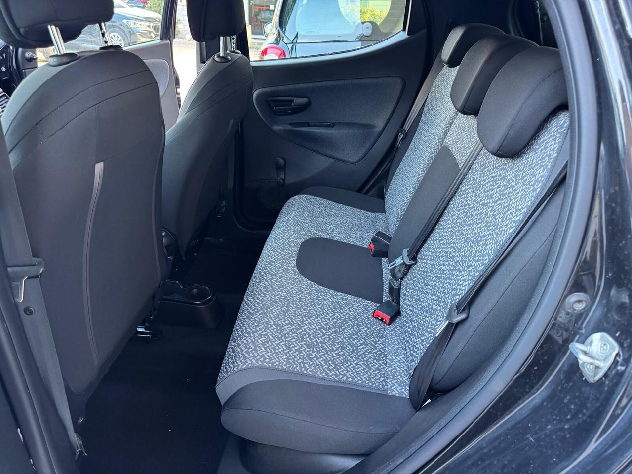 Lancia Ypsilon 1.2 69 CV 5 porte GPL Ecochic Elefantino Blu
