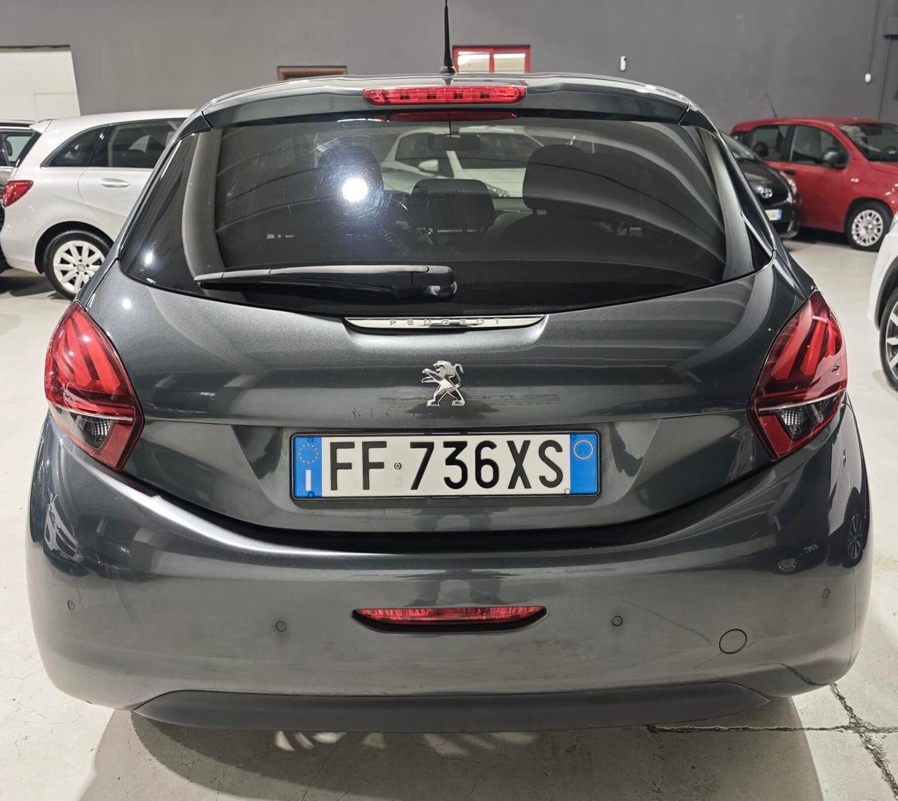 Peugeot 208 Benzina/Gpl Allure Neopatentati