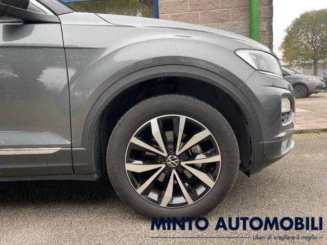 VOLKSWAGEN T-Roc 1.5 TSI 150CV STYLE APPLE CARPLAY NAVIGAZIONE