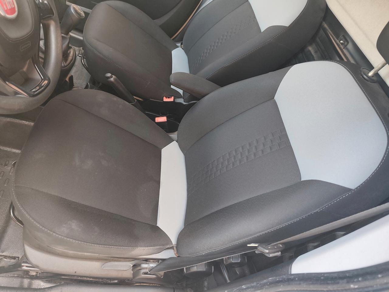 Fiat Fiorino 1.3 MJT 95CV Cargo SX