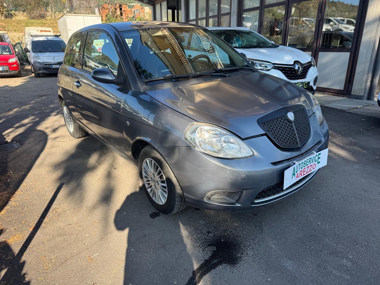 Lancia Ypsilon 1.2 Argento