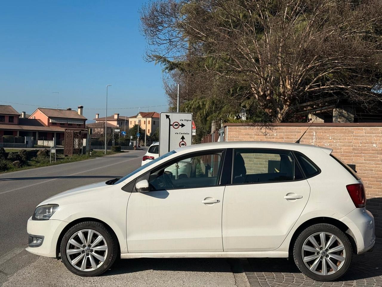 Volkswagen Polo 1.4 5 porte Highline