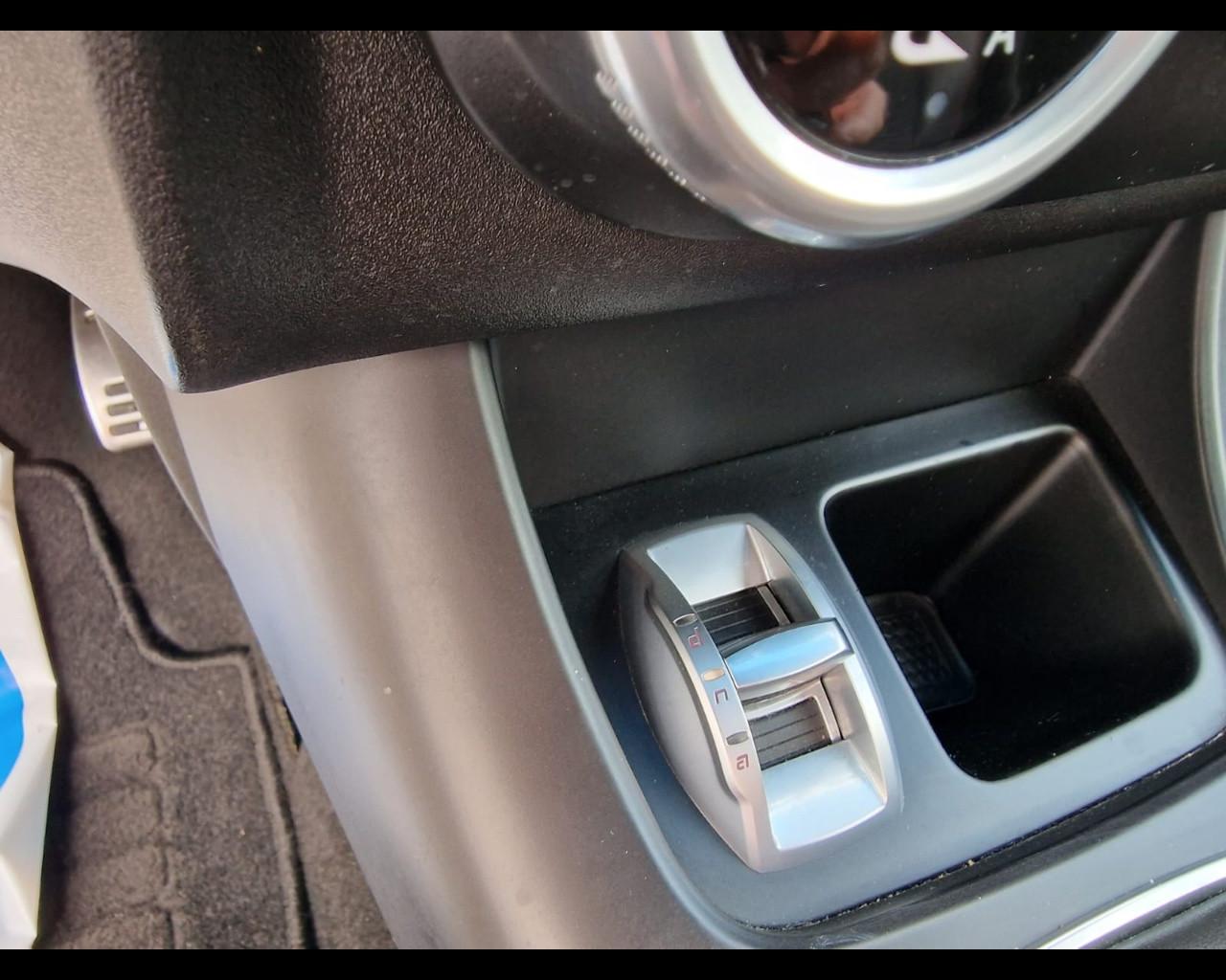 ALFA ROMEO Giulietta 2.0 JTDm Distinctive 140cv