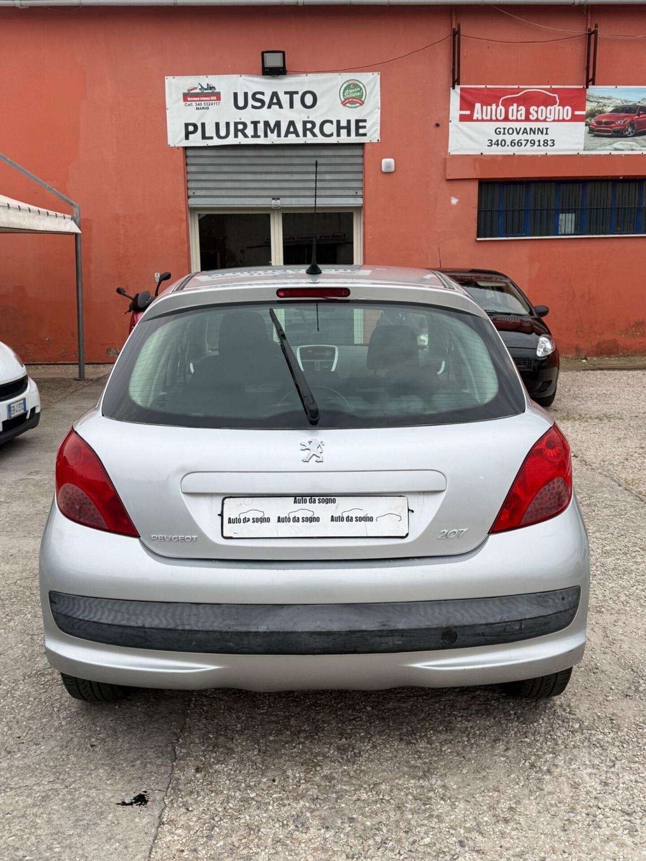 Peugeot 207 1.4 88CV 5p. ONE Line
