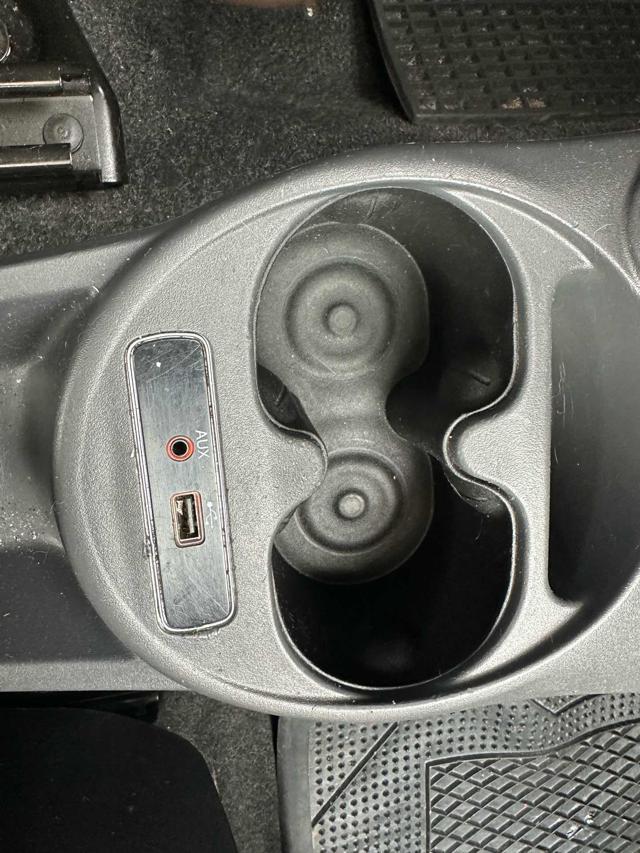 FIAT 500C 1.3 Mujt 95CV Lounge senza nessun lavoro da fare