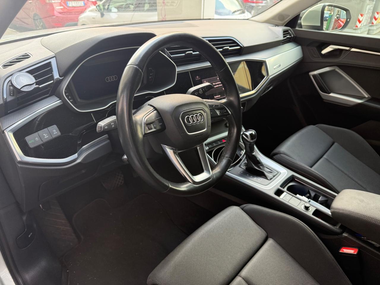 Audi Q3 SPB 35 TFSI S line edition