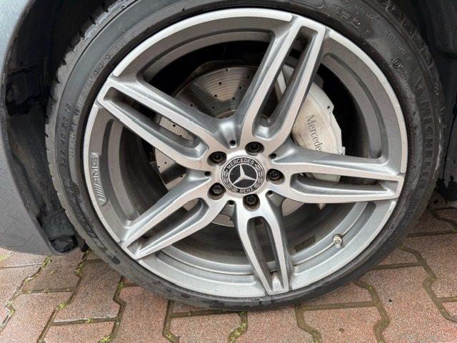 MERCEDES-BENZ E 220 d 4Matic Auto Premium Plus