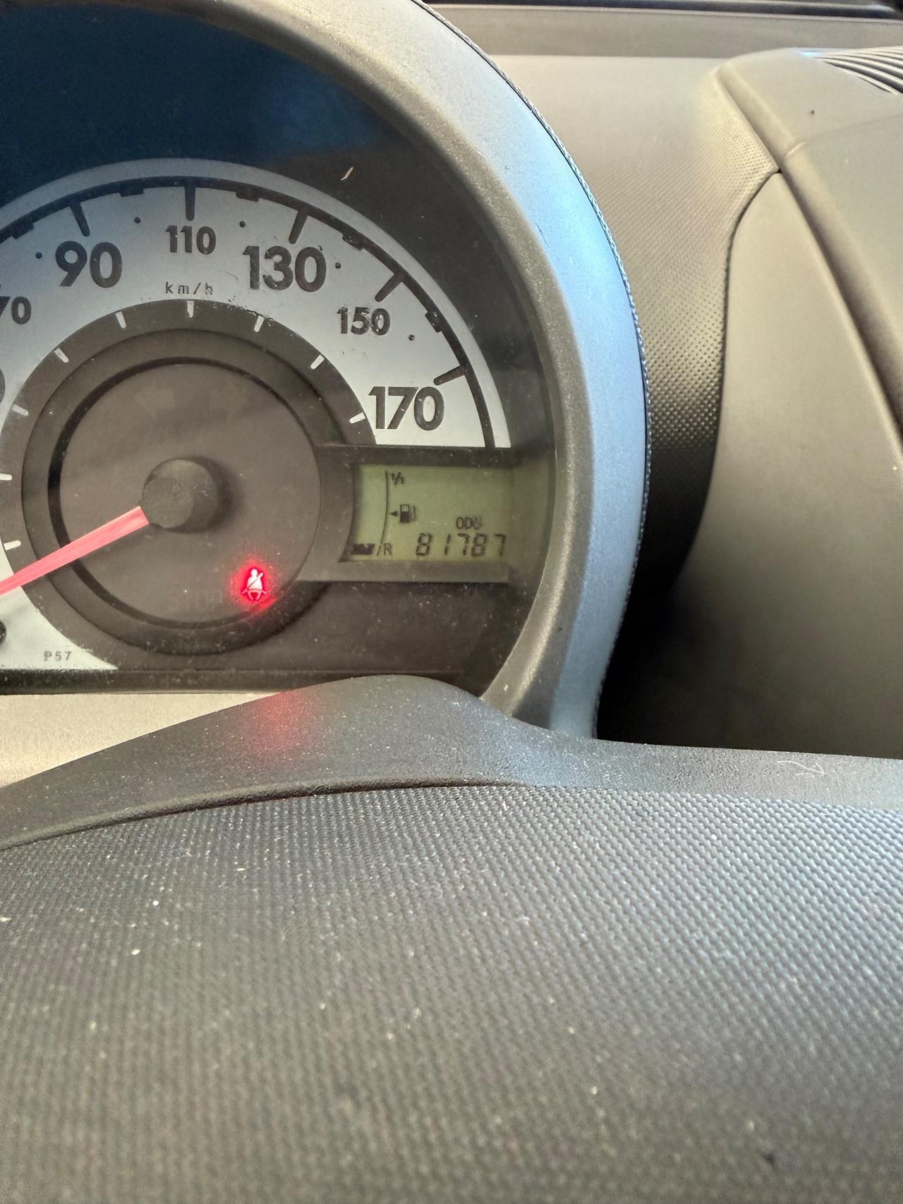 Peugeot 107 1.0 68CV 5p. Plaisir