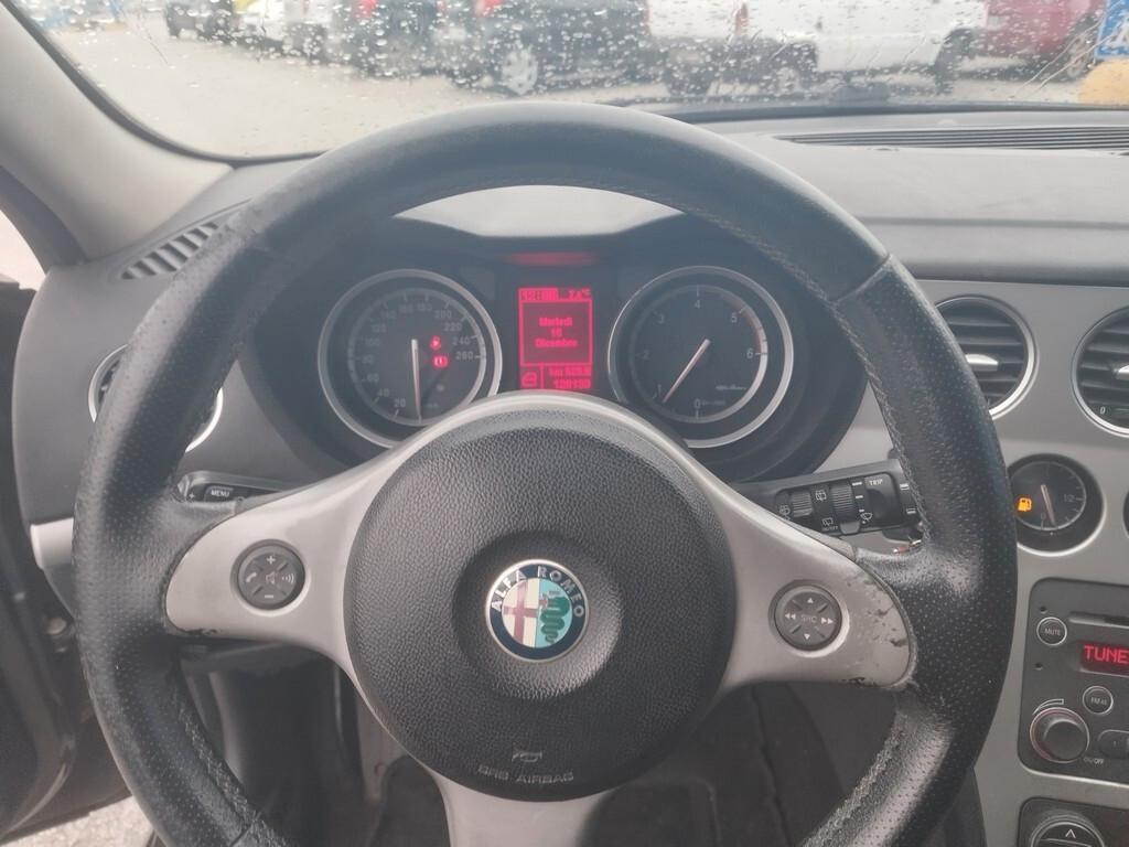 Alfa Romeo 159 1.9 JTDm 16V Sportwagon Progression