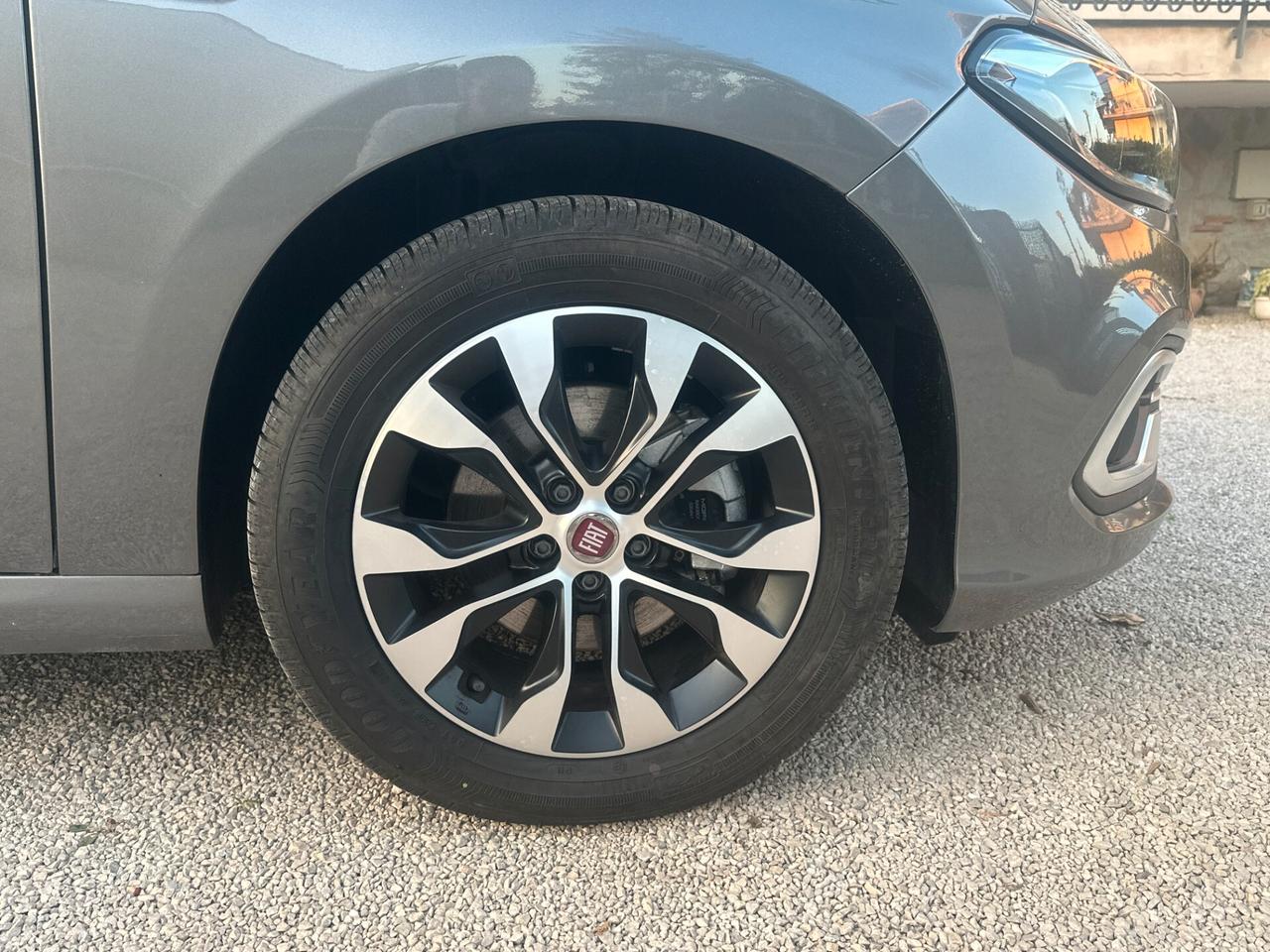 Fiat Tipo 1.6 RESTYLING 5 porte 2023