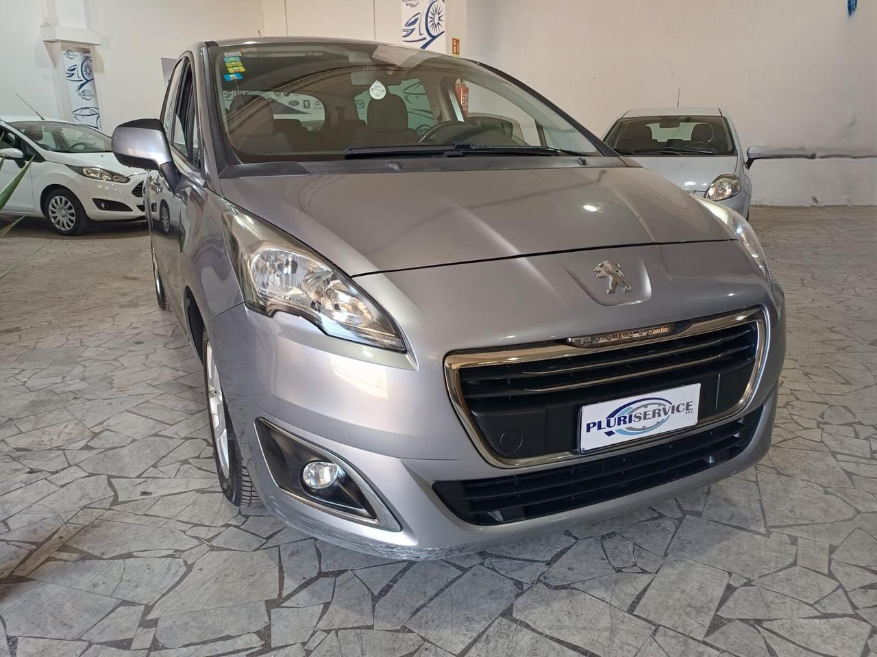 Peugeot 5008 BlueHDi 7 posti PERFETTA - 2016