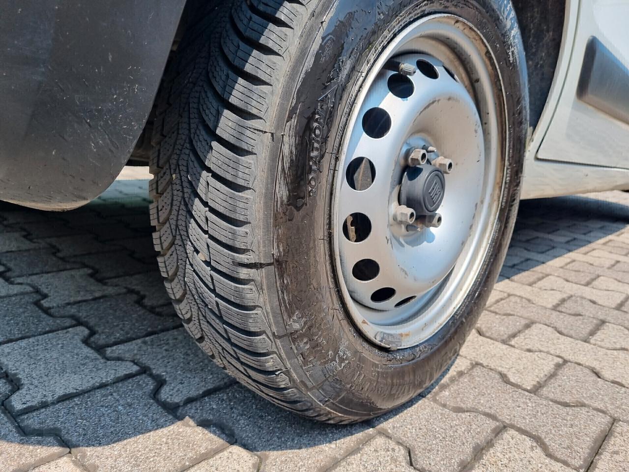 Fiat Fiorino 1.3 MJT 80CV Cargo