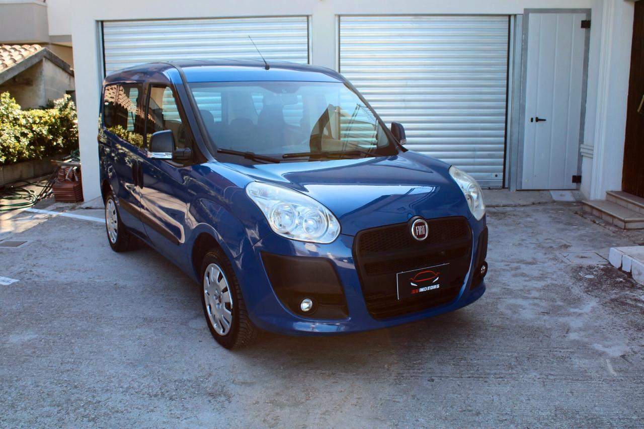 Fiat Doblò 1.4 T-Jet 16V Natural Power 2013