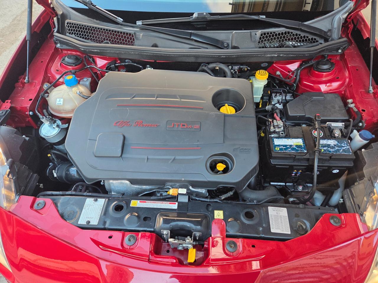 ALFA GIULIETTA 2.0 JTDM TETTO APRIBILE KM 120000 CERTIF