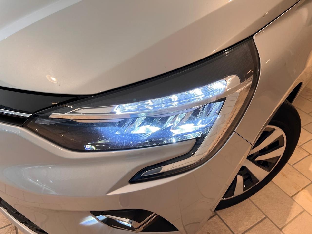 Renault Clio Full Hybrid E-Tech 140 CV 5 porte Zen