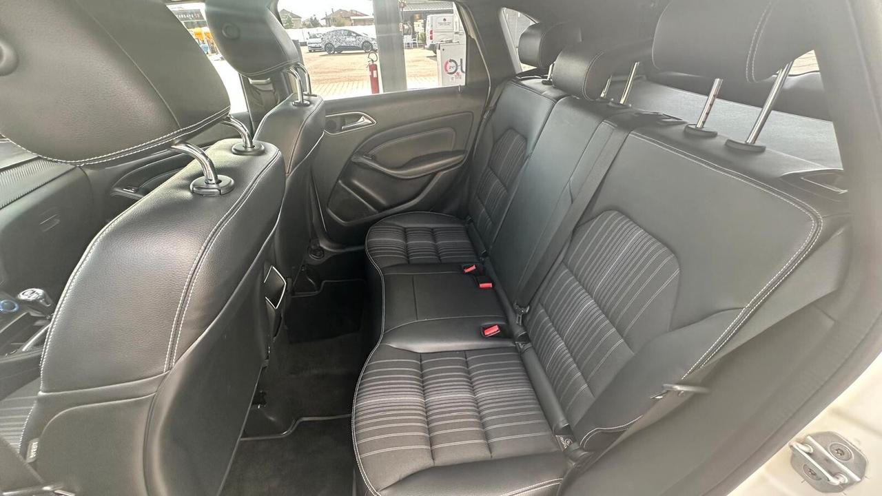 Mercedes-benz B 200 CDI BlueEFFICIENCY Premium