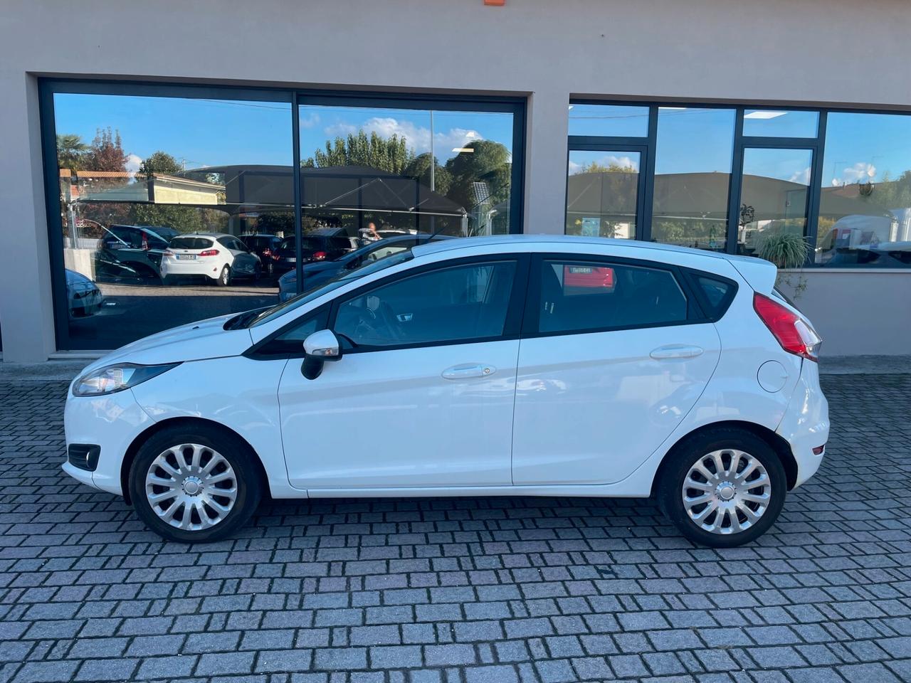 Ford Fiesta 1.5 TDCi 75CV 5 porte Business