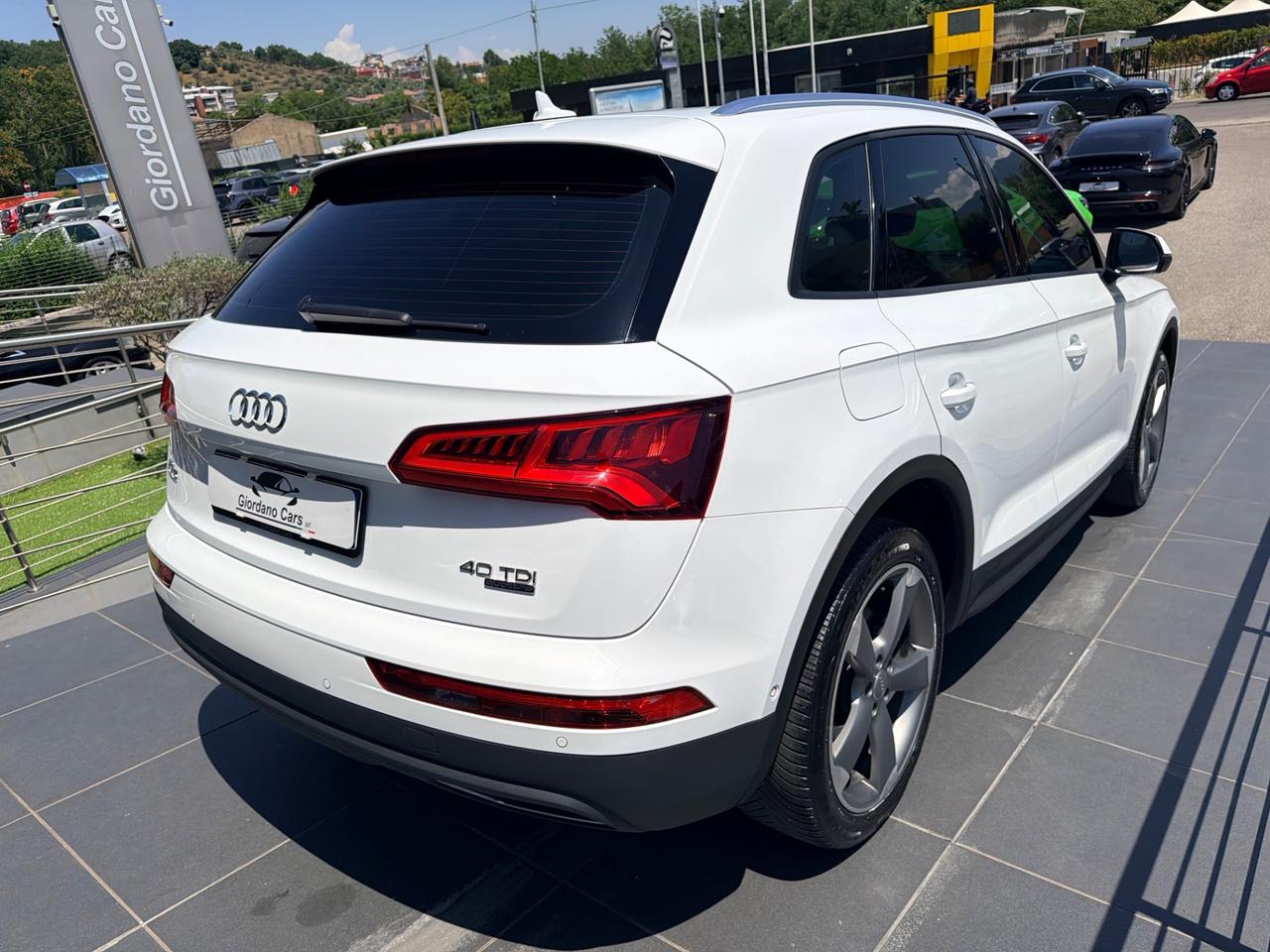 Audi Q5 40 TDI quattro S tronic sport cerchi 20