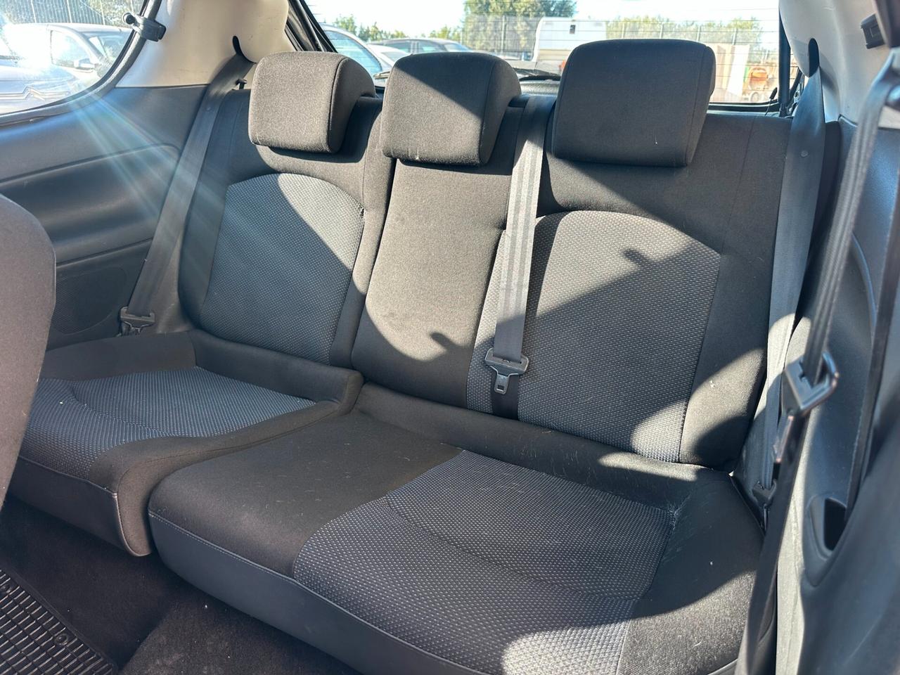 Peugeot 206 Plus 1.4 HDi 70CV 2011 Garantita