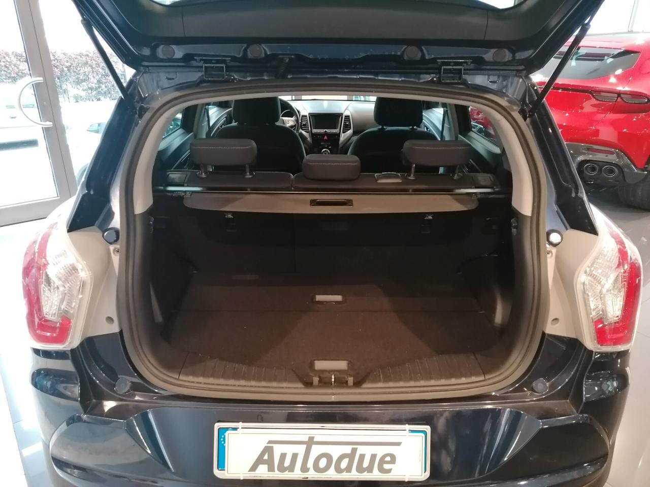Ssangyong Tivoli 1.6d 2WD