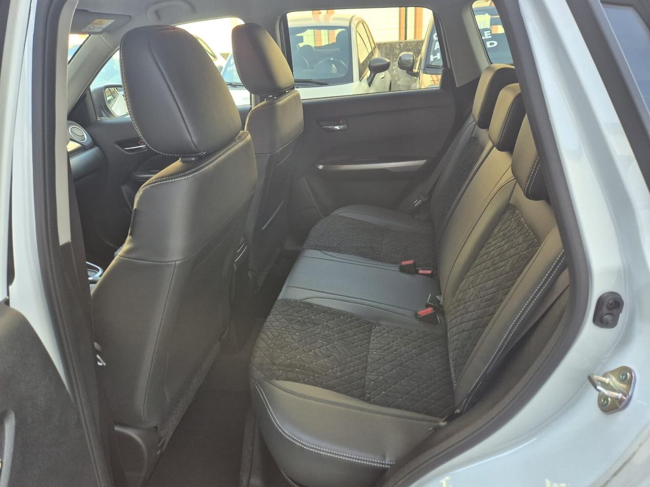 Suzuki Vitara 1.4 Hybrid 4WD AllGrip Top - CAMBIO AUTOMATICO