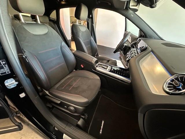 Mercedes-benz GLA 180 AMG Line Premium 15.000KM PARI NUOVO