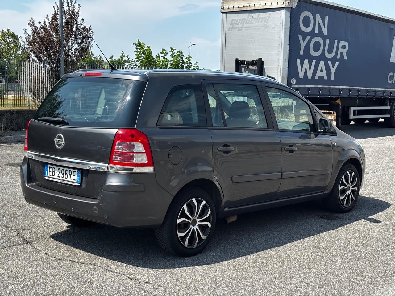 Opel Zafira 1.6 TURBO METANO 150CV,7 POSTI