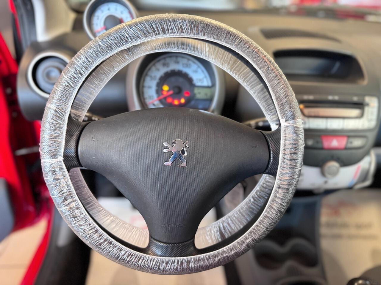 Peugeot 107 1.0 68CV 5p. Desir