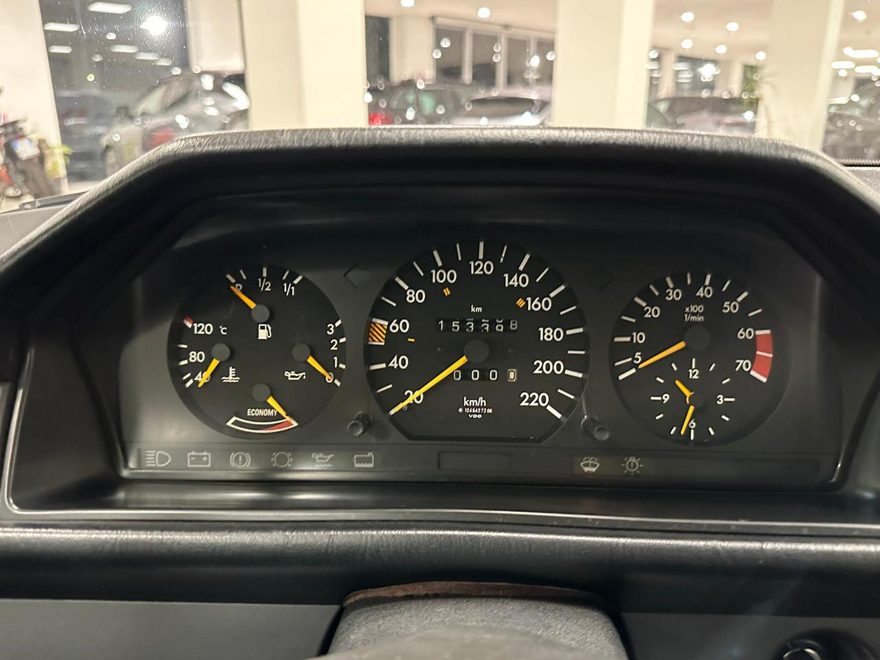 Mercedes-benz 200 E benzina Berlina 122 CV - 1986