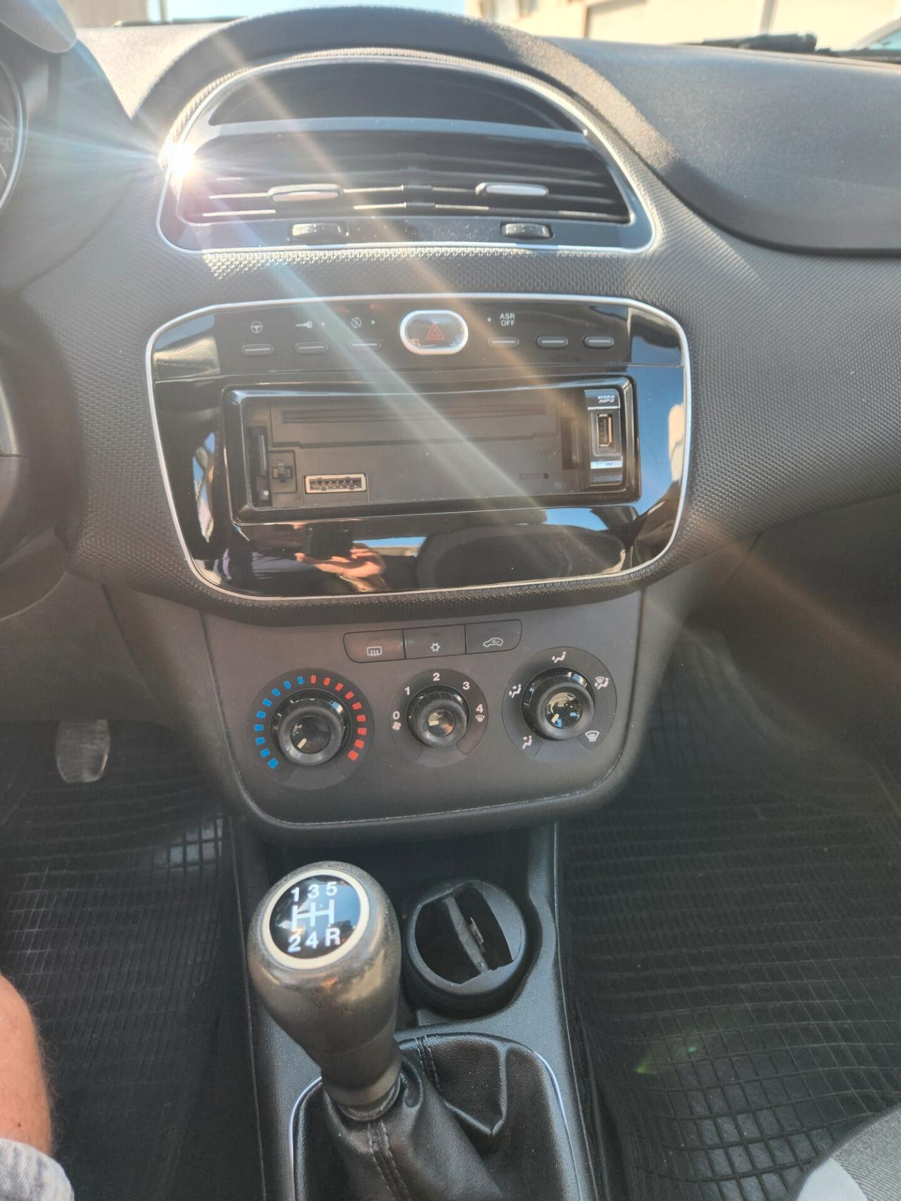 Fiat Punto Evo 1.3 Mjt 75 CV x NEOPATENTATI