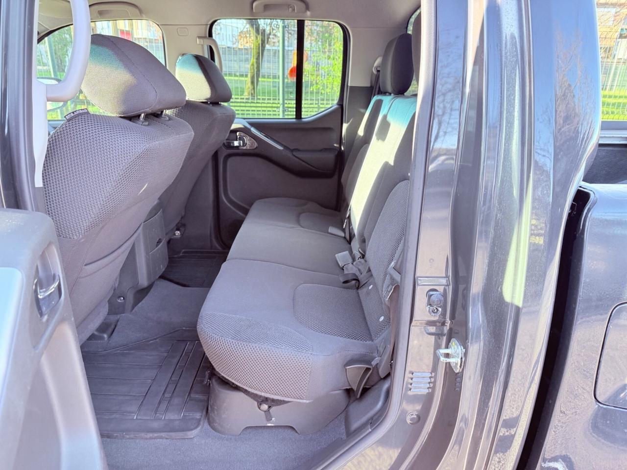 Nissan Navara PICK-UP - PARI AL NUOVOO 40 MILA KM