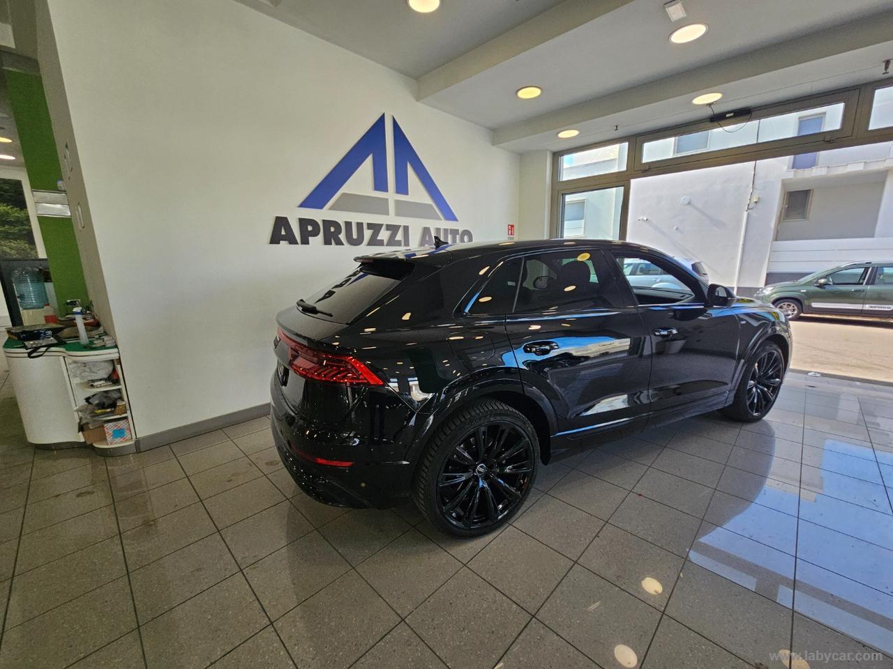 AUDI Q8 50 TDI 286 CV quattro tiptronic S-LINE