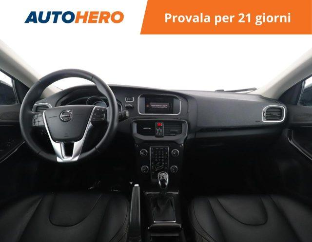 VOLVO V40 Cross Country D3 Geartronic Momentum