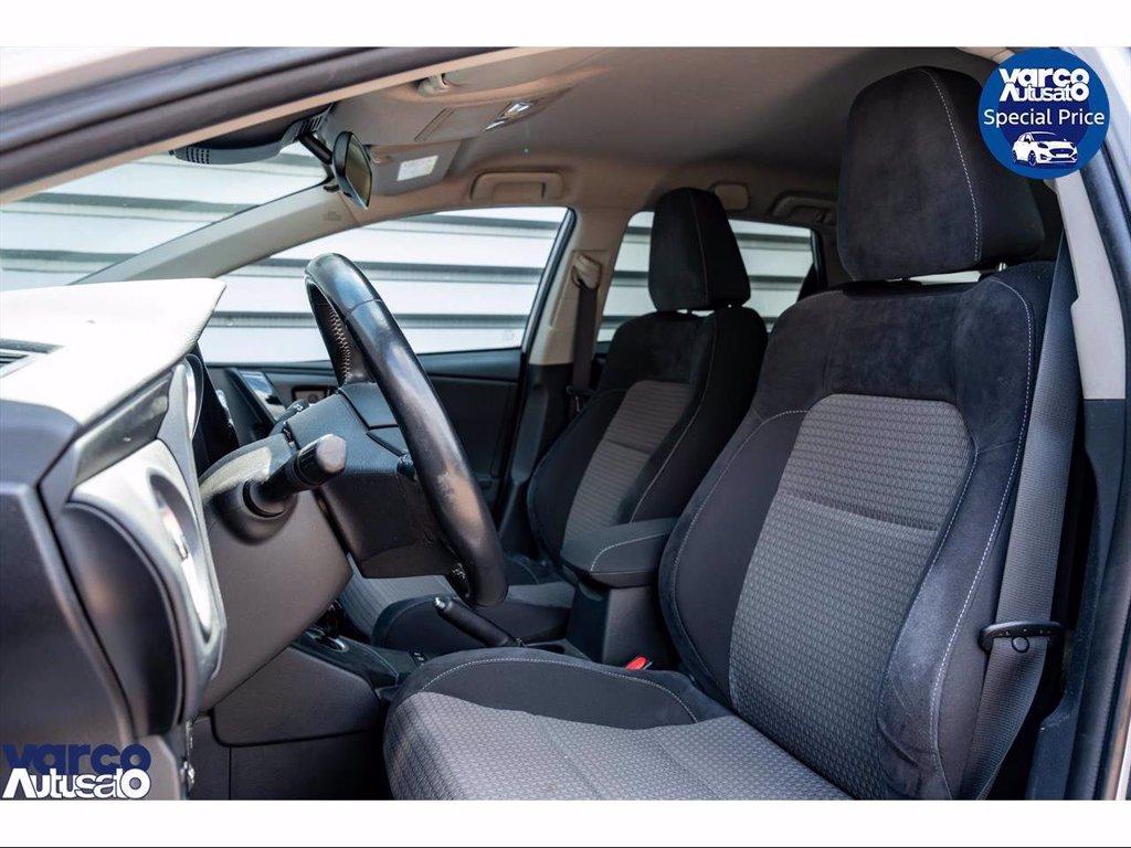 TOYOTA Auris touring sports 1.8h style cvt del 2017