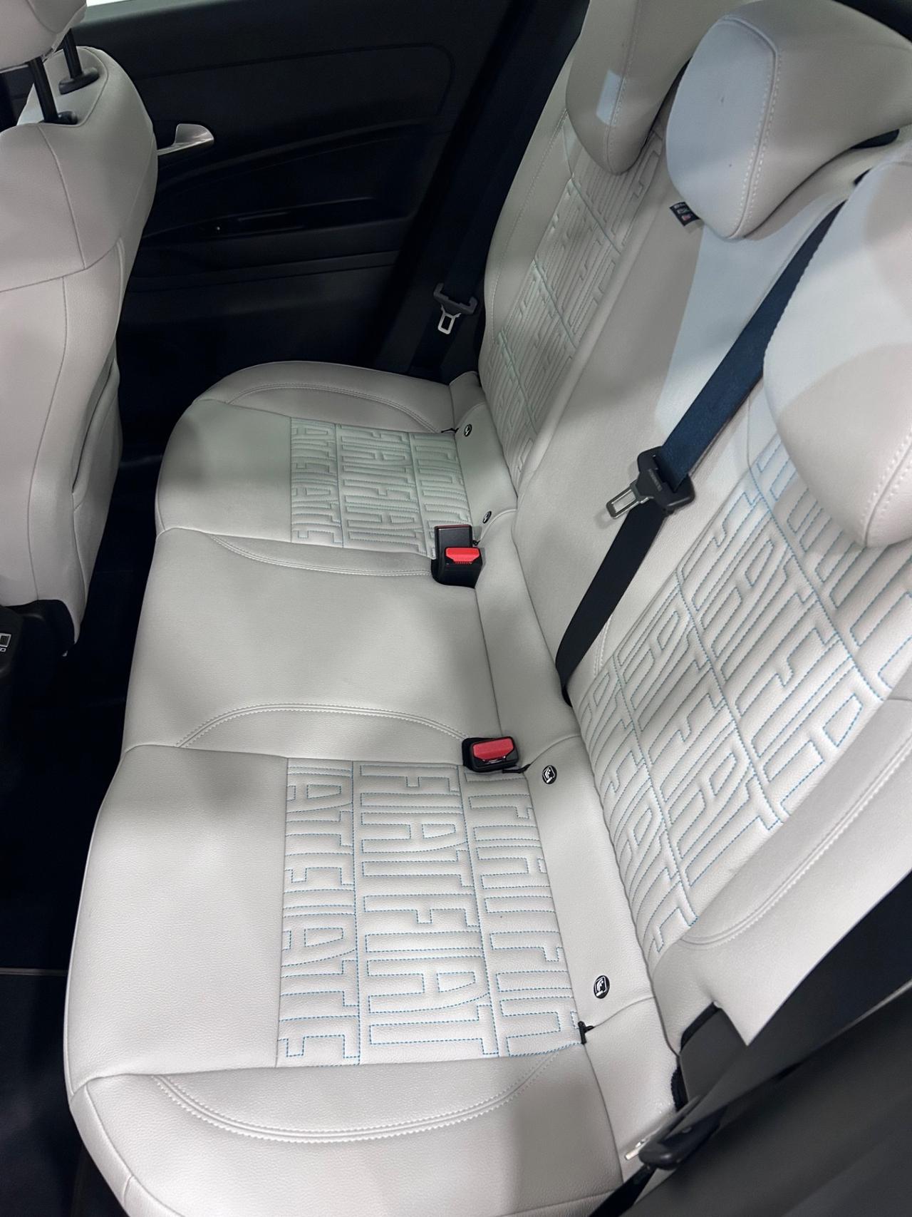 Fiat 600 Hybrid 110 CV DCT MHEV La Prima